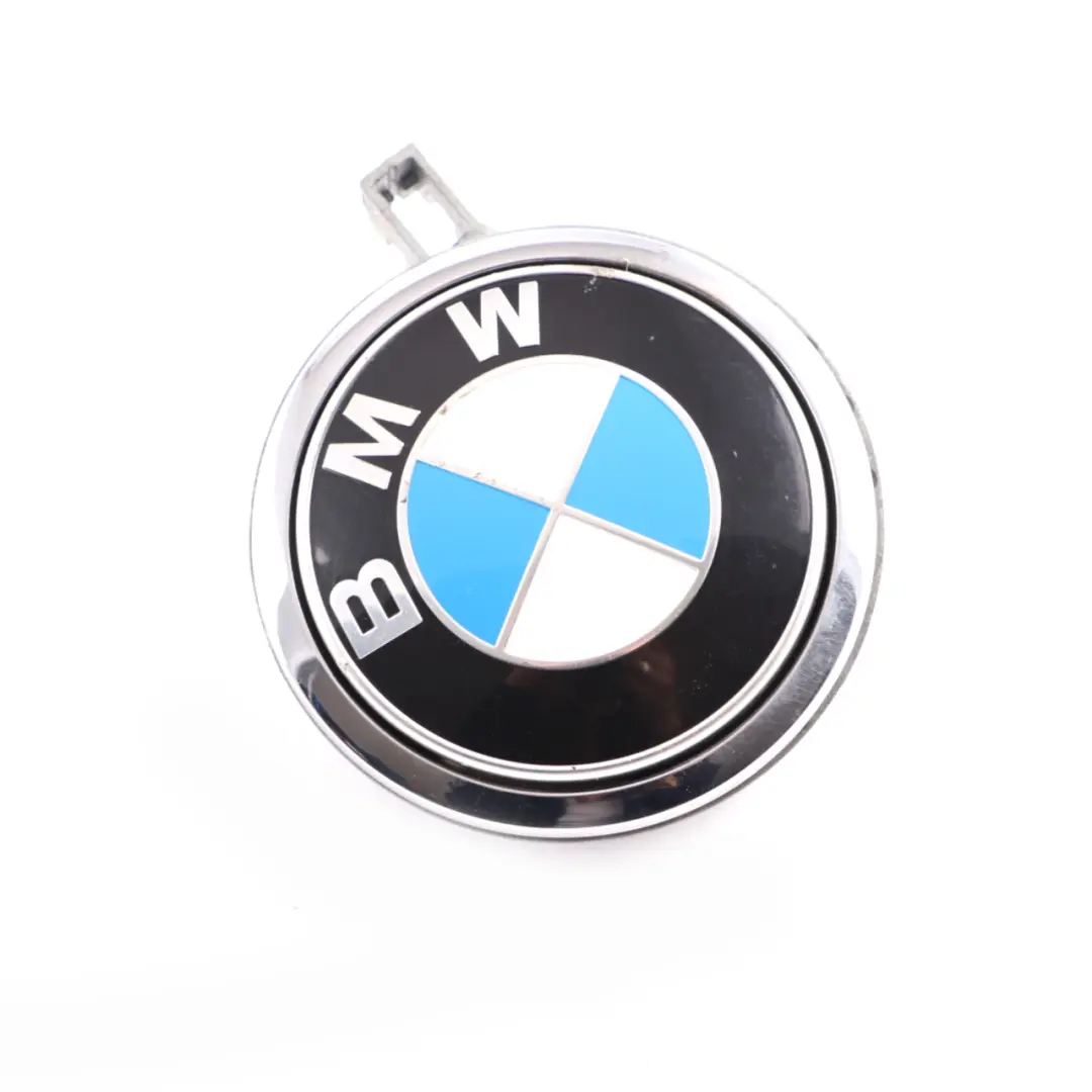 Emblema bagagliaio BMW E81 E87 Pulsante Portellone posteriore Apertura per con numero di parte 7207933 Emblema bagagliaio BMW E81 E87 Pulsante Portellone posteriore Apertura - SKU 7207933-1 - Numero di parte 7207933