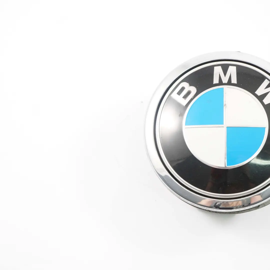 BMW 1 Series E81 E87 LCI Emblem Button Tailgate Badge Open Opening - SKU 7207933-6 - Part number 7207933