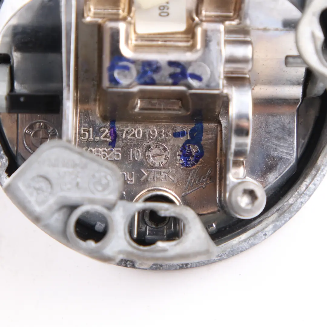 BMW 1 er E81 E87 E87N LCI Emblembetätigung Hekllappengriff Heckklappe - SKU 7207933-8 - Teilenummer 7207933