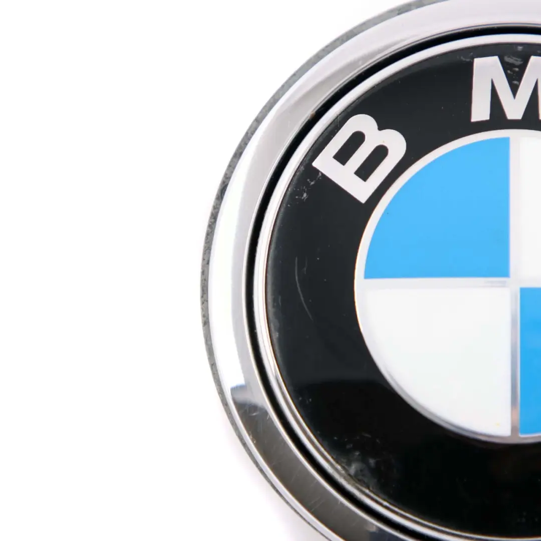 Emblembetatigung Tronc Poignee pour Hayon pour BMW 1 E81 E87 à propos du numéro de pièce 7207933 BMW 1 E81 E87 Emblembetatigung Tronc Poignee pour Hayon - SKU 7207933 - Numéro de pièce 7207933