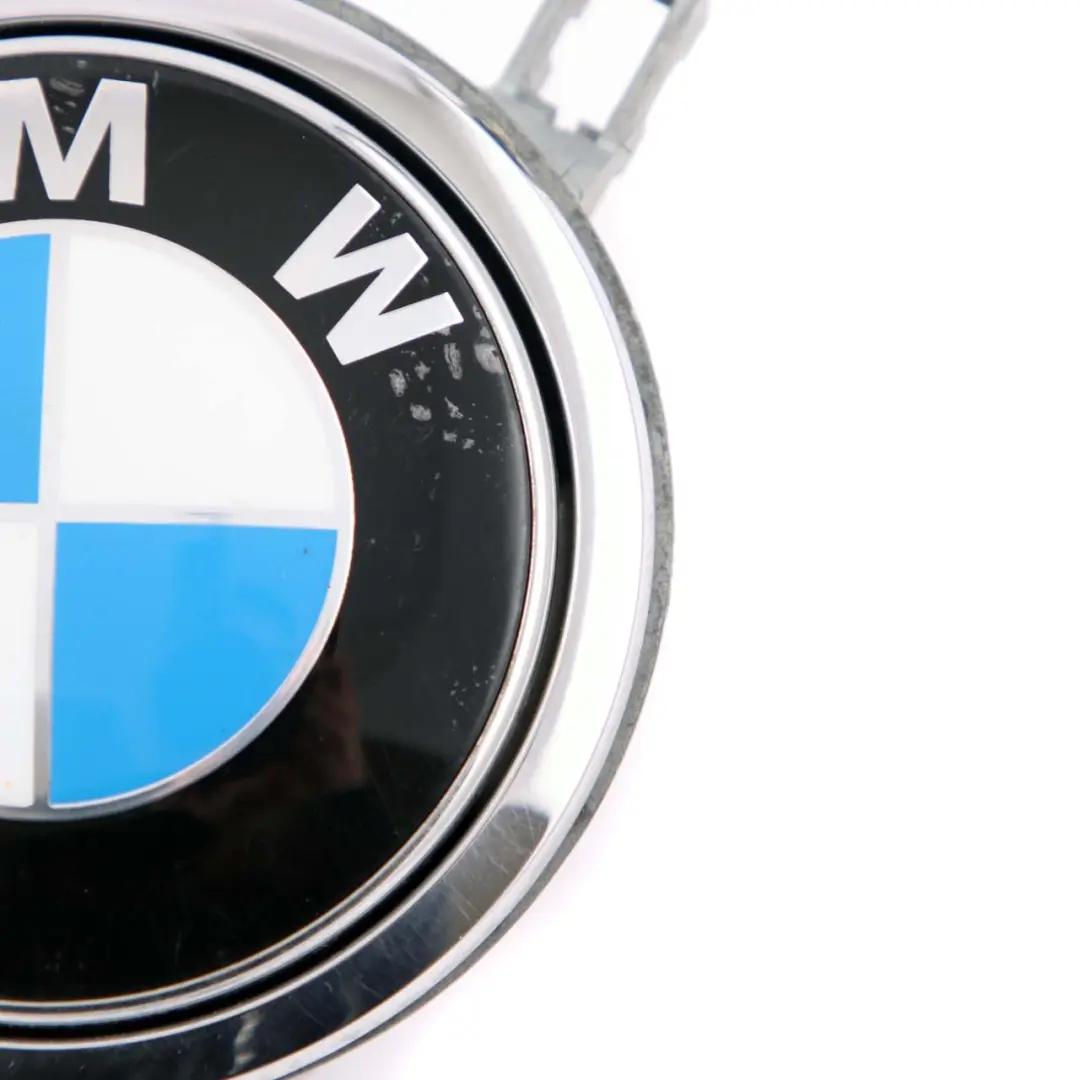 Emblema Pulsante Portellone posteriore Badge Apertura per BMW E81 E87 con numero di parte 7207933 BMW E81 E87 Emblema Pulsante Portellone posteriore Badge Apertura - SKU 7207933 - Numero di parte 7207933