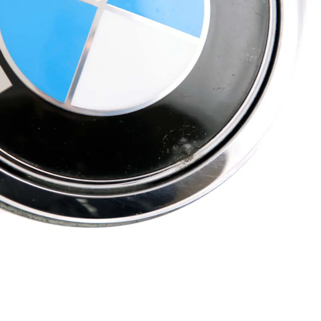 Emblembetatigung Tronc Poignee pour Hayon pour BMW 1 E81 E87 à propos du numéro de pièce 7207933 BMW 1 E81 E87 Emblembetatigung Tronc Poignee pour Hayon - SKU 7207933 - Numéro de pièce 7207933