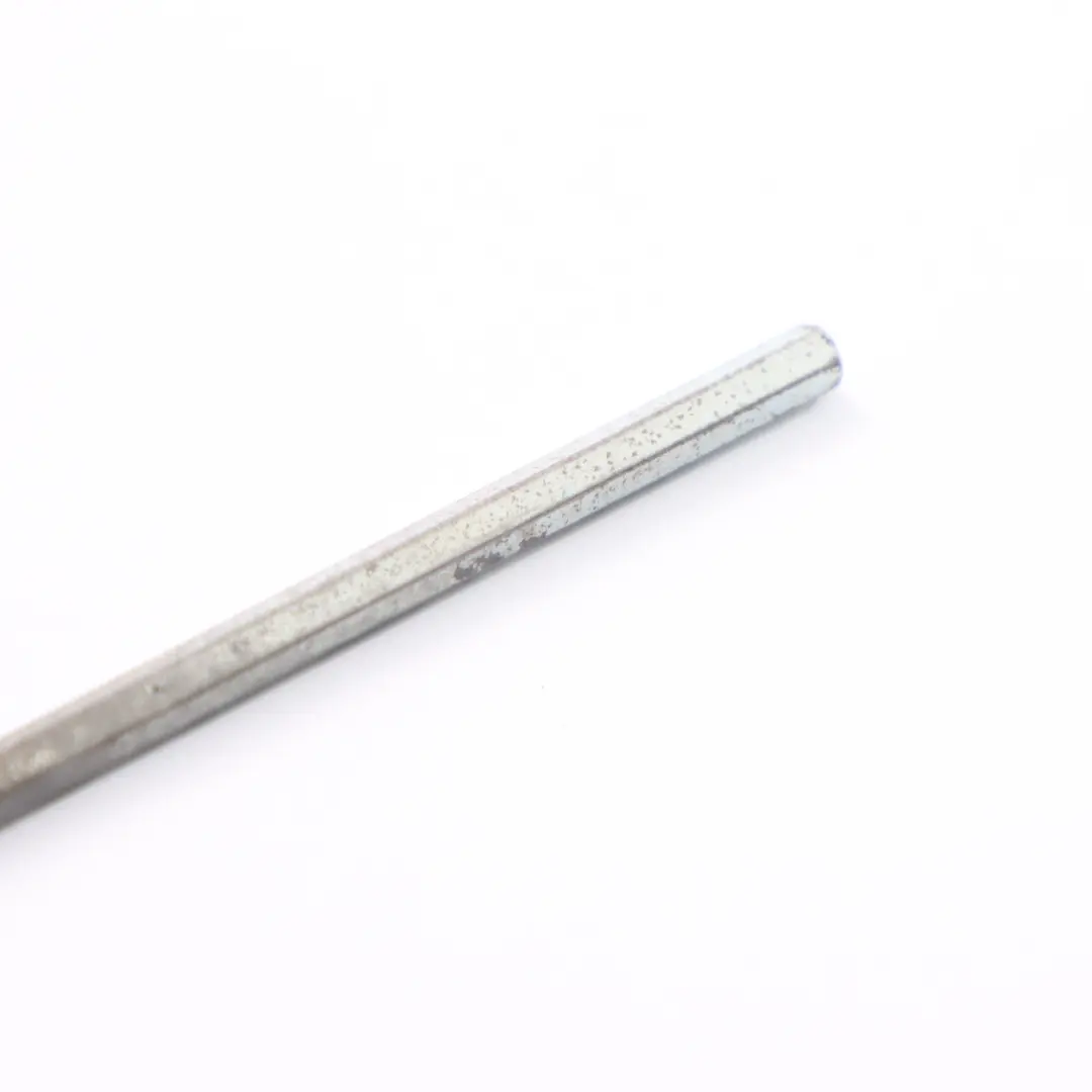 Manivelle Toit pliant convertible Opération d'urgence clé à molette pour BMW E88 F12 à propos du numéro de pièce 7208264 BMW E88 F12 Manivelle Toit pliant convertible Opération d'urgence clé à molette - SKU 7208264 - Numéro de pièce 7208264