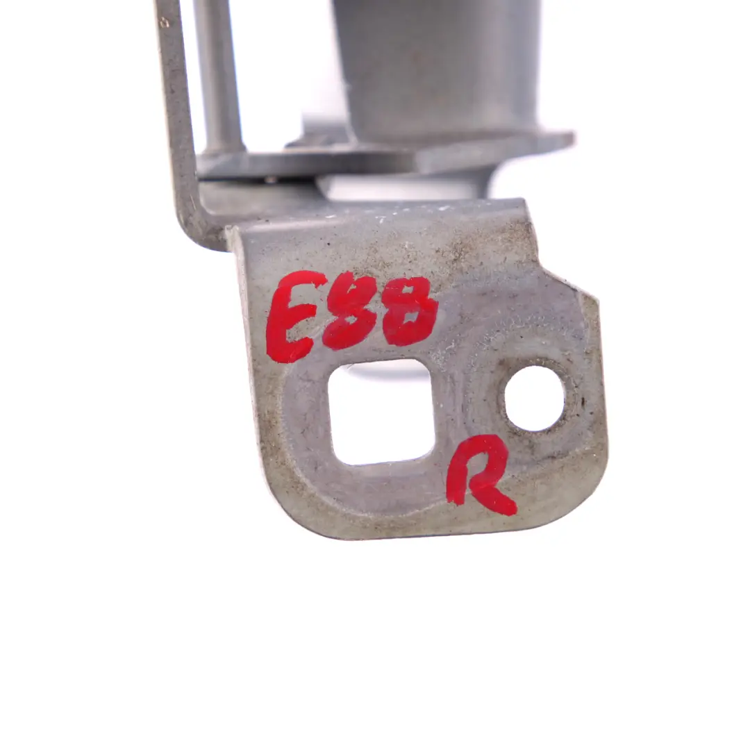 BMW E88 Bisagra de Techo Superior Plegable Derecha Gris Espacial A52 - SKU 7208714-SCG - Número de pieza 7208714