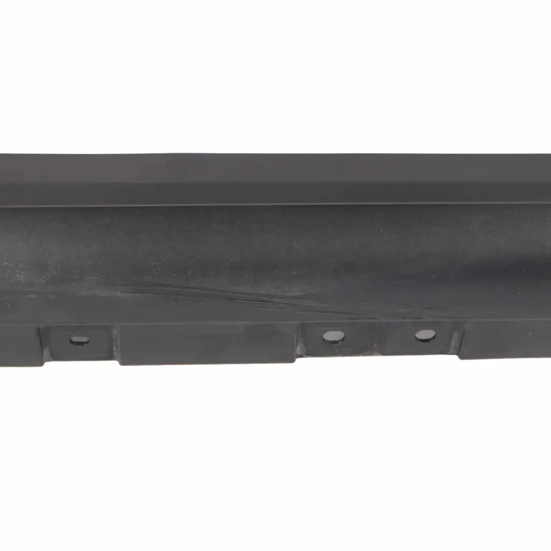 Minigonna laterale sinistra Striscia copertura pannello rivestimento per BMW X3 F25 con numero di parte 7210079 BMW X3 F25 Minigonna laterale sinistra Striscia copertura pannello rivestimento - SKU 7210079 - Numero di parte 7210079