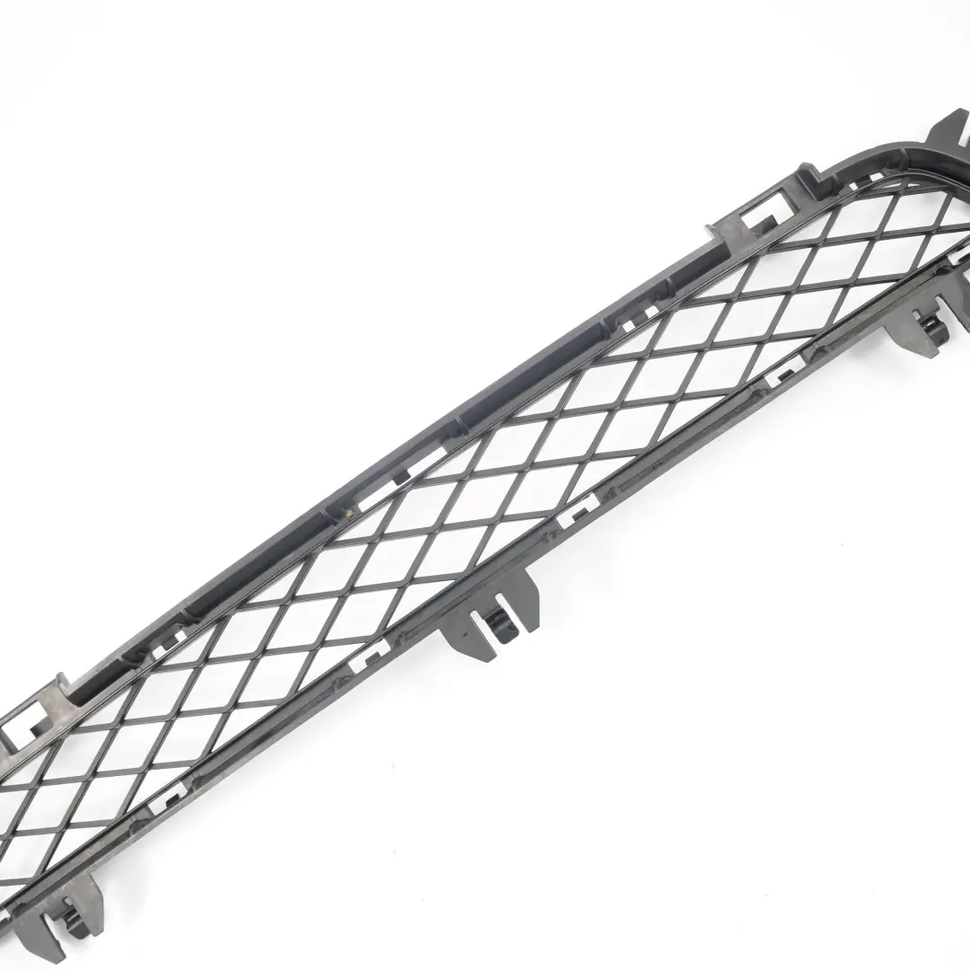 Cache Calandre Admission d'Air Noir pour BMW X3 F25 à propos du numéro de pièce 7210466 BMW X3 F25 Cache Calandre Admission d'Air Noir - SKU 7210466 - Numéro de pièce 7210466