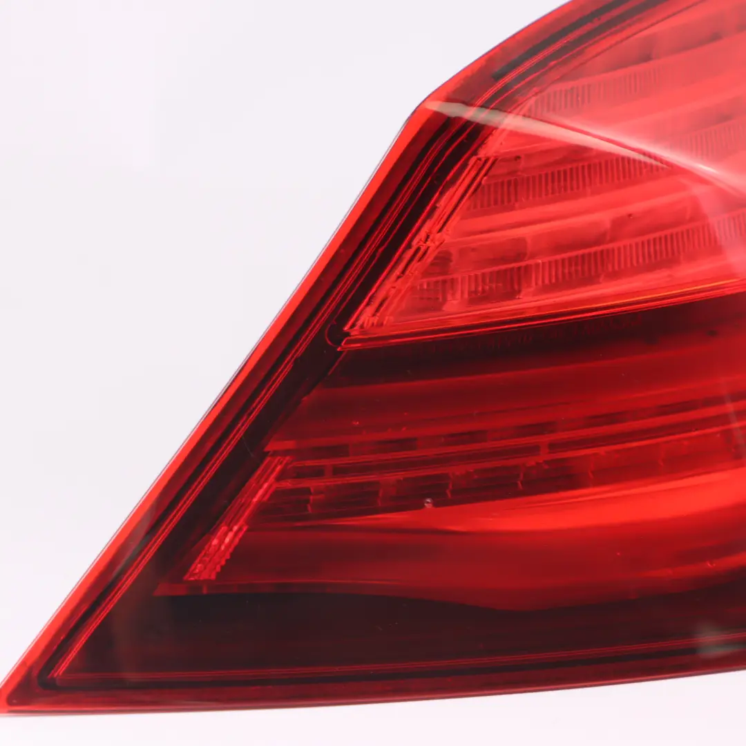 Rück leuchte BMW F06 F12 F13 Rücklicht Seitenwand rechts Rücklicht für mit Teilenummer 7210576 Rück leuchte BMW F06 F12 F13 Rücklicht Seitenwand rechts Rücklicht - SKU 7210576-1 - Teilenummer 7210576