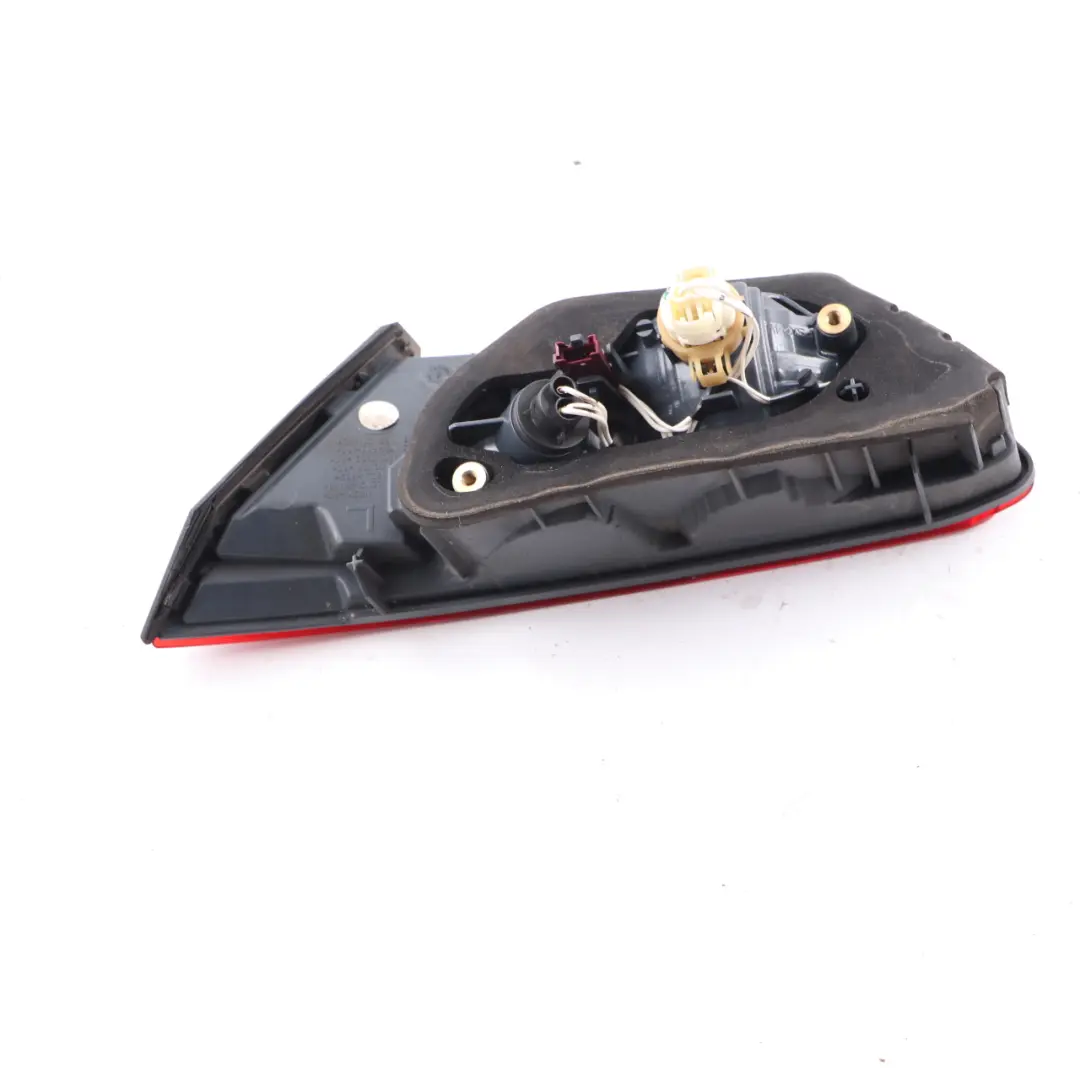 BMW F12 F13 F06 Lampa W Klapę Tylna Lewa Tył Lewy - SKU 7210579 - Numer Części 7210579