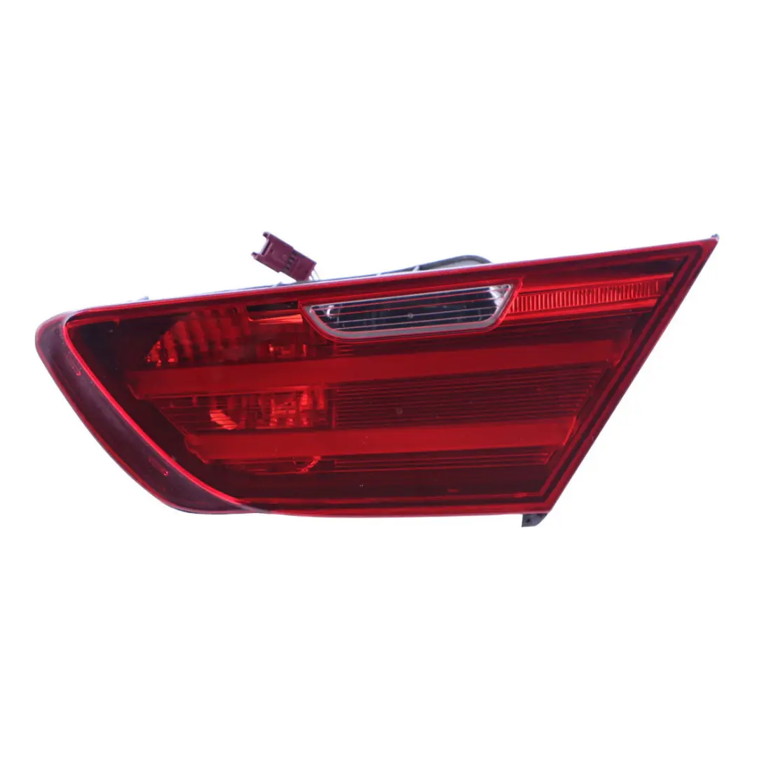 Tylna Prawa Lampa Klapy Bagażnika Prawy Tył do BMW F06 F12 F13 o numerze 7210580 BMW F06 F12 F13 Tylna Prawa Lampa Klapy Bagażnika Prawy Tył - SKU 7210580 - Numer Części 7210580