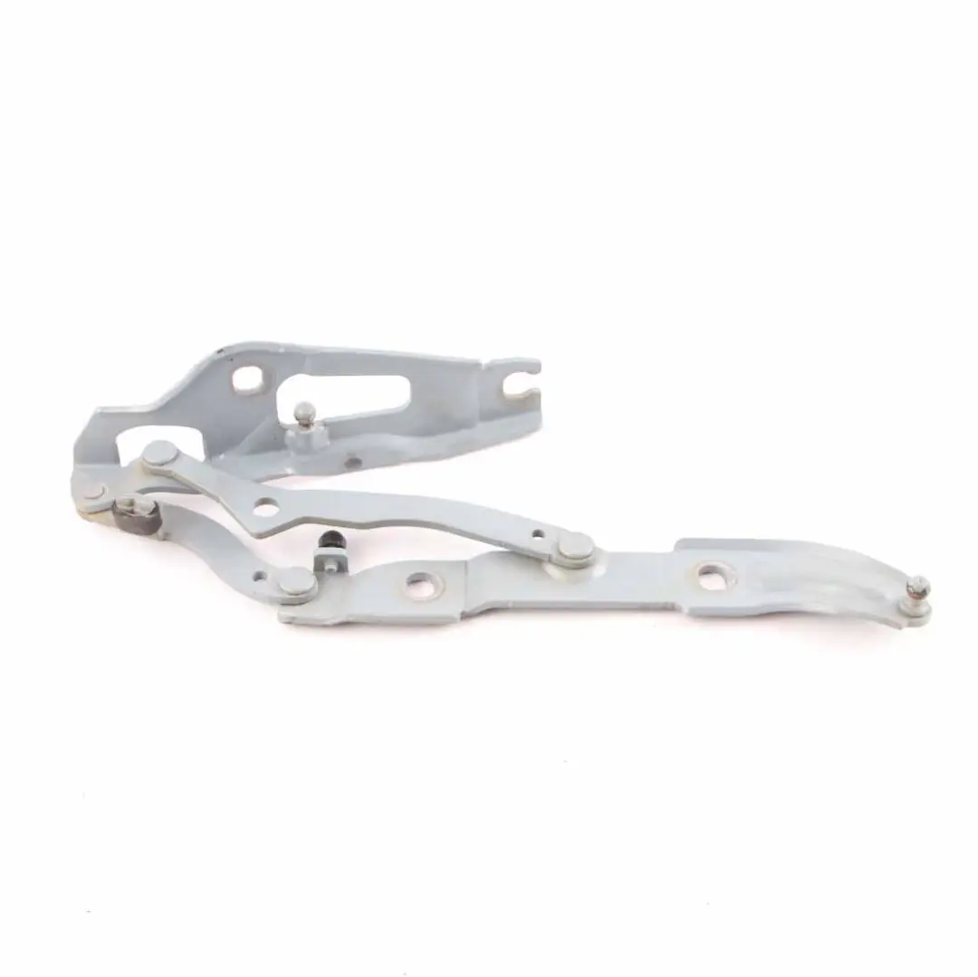 Cerniera bagagliaio BMW E90 E92 posteriore destra Arktis Arctic Metallic 7060628 per con numero di parte 7210676 Cerniera bagagliaio BMW E90 E92 posteriore destra Arktis Arctic Metallic 7060628 - SKU 7210676-AM - Numero di parte 7210676