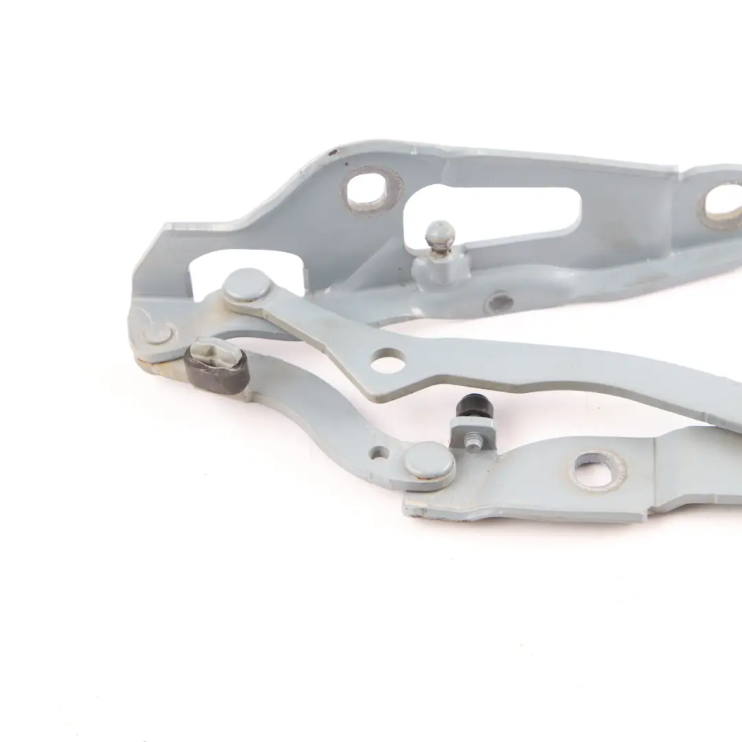 Trunk Hinge BMW E90 E92 Rear Right O/S Boot Arktis Arctic Metallic - A34 7060628 to with Part number 7210676 Trunk Hinge BMW E90 E92 Rear Right O/S Boot Arktis Arctic Metallic - A34 7060628 - SKU 7210676-AM - Part number 7210676