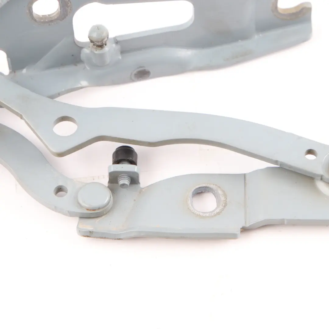 Trunk Hinge BMW E90 E92 Rear Right O/S Boot Arktis Arctic Metallic - A34 7060628 to with Part number 7210676 Trunk Hinge BMW E90 E92 Rear Right O/S Boot Arktis Arctic Metallic - A34 7060628 - SKU 7210676-AM - Part number 7210676