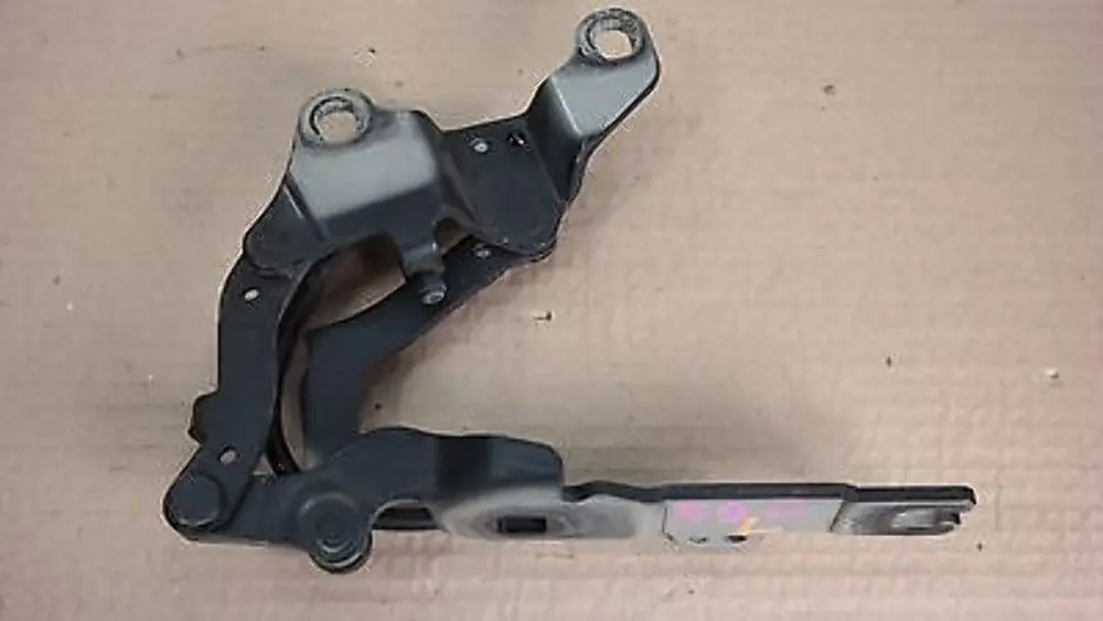 Hood Bonnet Left Hinge N/S Black Sapphire 475 to BMW 3 Series E90 E91 E92 Engine with Part number 7210677 BMW 3 Series E90 E91 E92 Engine Hood Bonnet Left Hinge N/S Black Sapphire 475 - SKU 7210677 - Part number 7210677