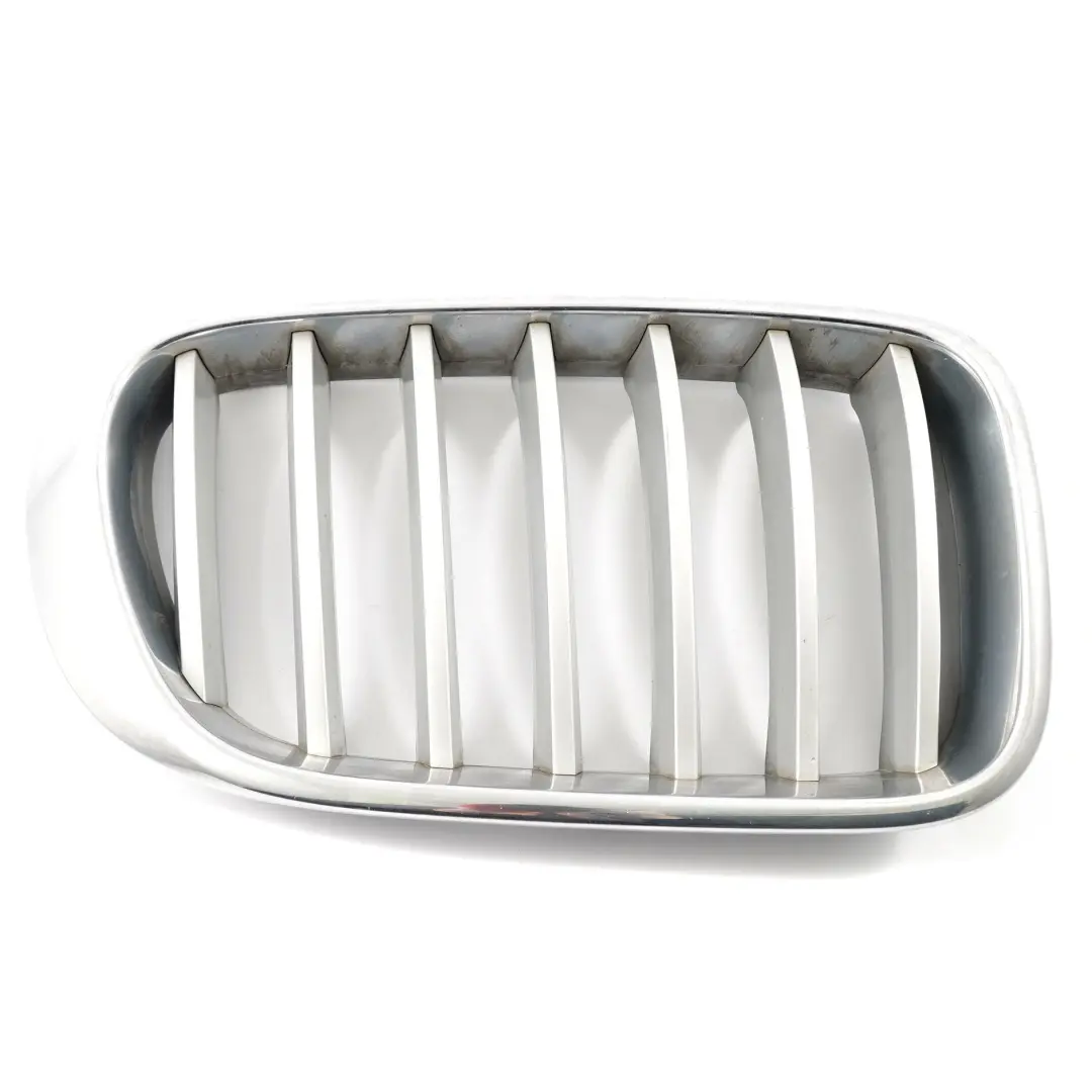 Pare-chocs avant Grille d'entrée d'habillage droit Chrom pour BMW X3 F25 à propos du numéro de pièce 7210726 BMW X3 F25 Pare-chocs avant Grille d'entrée d'habillage droit Chrom - SKU 7210726-1 - Numéro de pièce 7210726