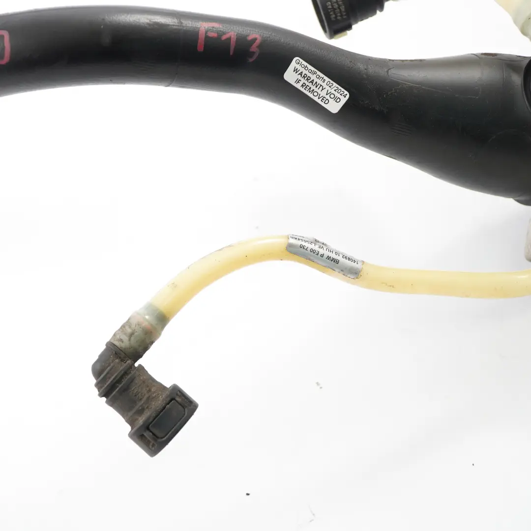 Einfüllstutzen Tankleitung Kraftstoff Clip für BMW F13 Tank mit Teilenummer 7210790 BMW F13 Tank Einfüllstutzen Tankleitung Kraftstoff Clip - SKU 7210790 - Teilenummer 7210790