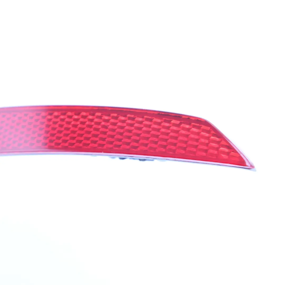 Lamp Reflector Rear Left N/S Bumper Trim Reflection Red to BMW F11 with Part number 7210795 BMW F11 Lamp Reflector Rear Left N/S Bumper Trim Reflection Red - SKU 7210795 - Part number 7210795