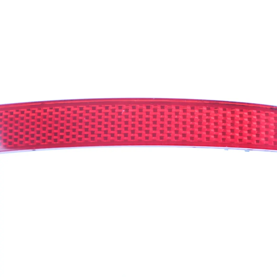 Reflector Lámpara Trasera Izquierda Parachoques Reflexión Rojo para BMW F11 con número de pieza 7210795 BMW F11 Reflector Lámpara Trasera Izquierda Parachoques Reflexión Rojo - SKU 7210795 - Número de pieza 7210795