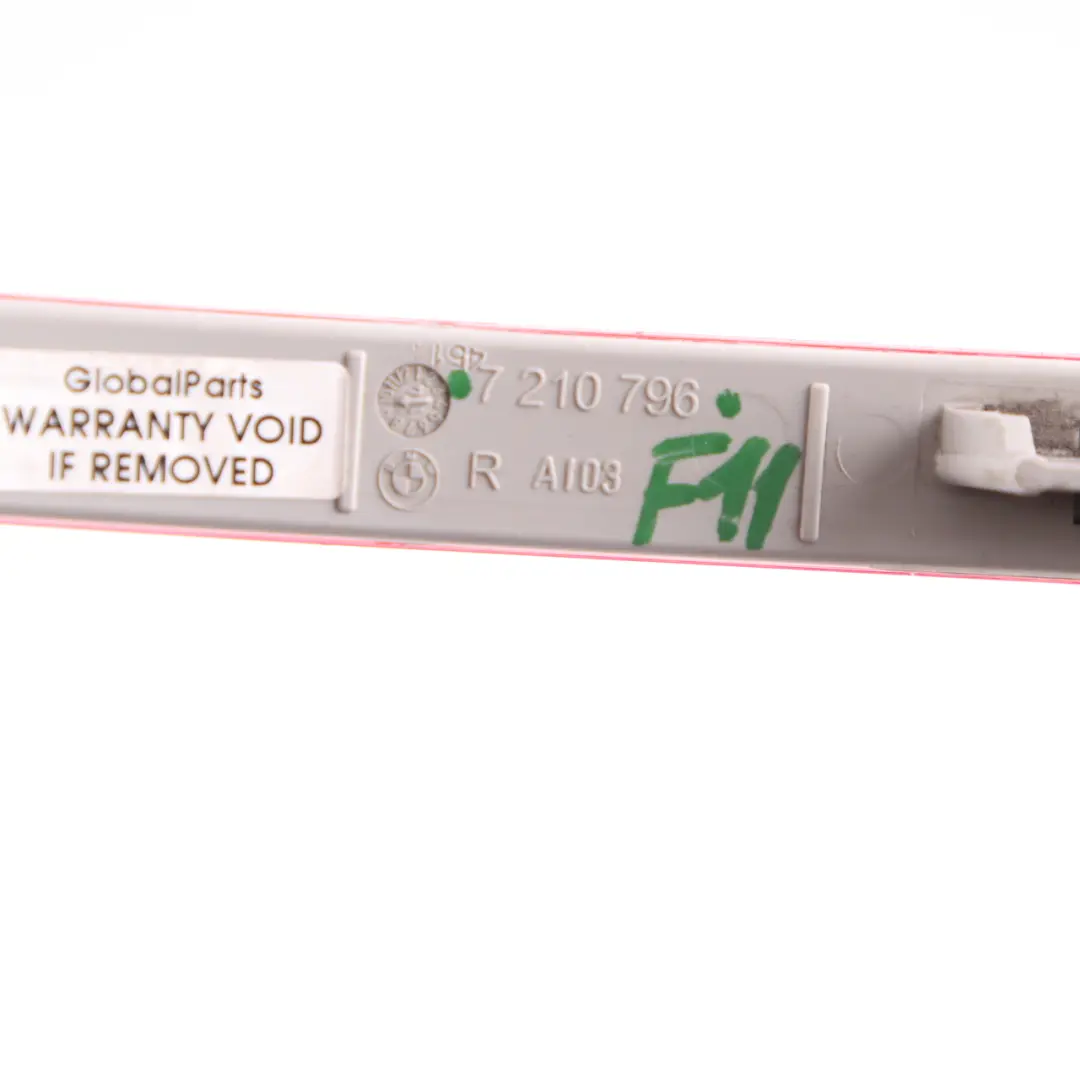 Réflecteur Arrière Droit Garniture Pare Chocs Réflexion Rouge pour BMW F11 à propos du numéro de pièce 7210796 BMW F11 Réflecteur Arrière Droit Garniture Pare Chocs Réflexion Rouge - SKU 7210796 - Numéro de pièce 7210796