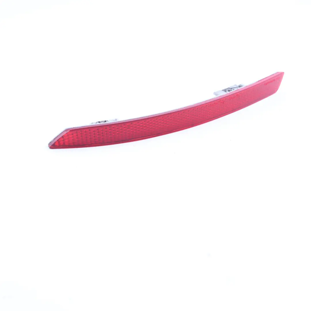 Reflector Lámpara Trasera Derecha Parachoques Reflexión Rojo para BMW F11 con número de pieza 7210796 BMW F11 Reflector Lámpara Trasera Derecha Parachoques Reflexión Rojo - SKU 7210796 - Número de pieza 7210796