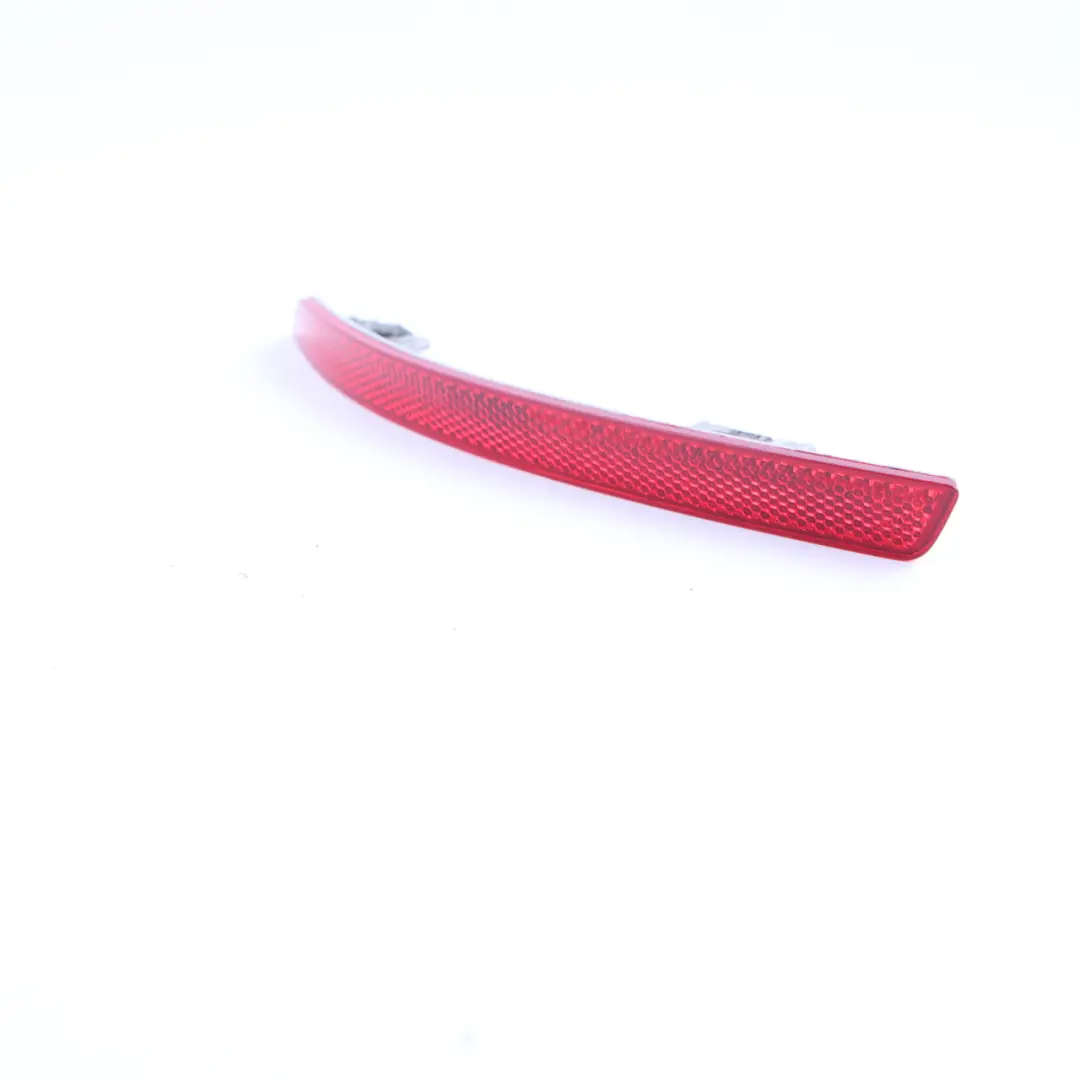 Lamp Reflector Rear Right O/S Bumper Trim Reflection Red to BMW F11 with Part number 7210796 BMW F11 Lamp Reflector Rear Right O/S Bumper Trim Reflection Red - SKU 7210796 - Part number 7210796