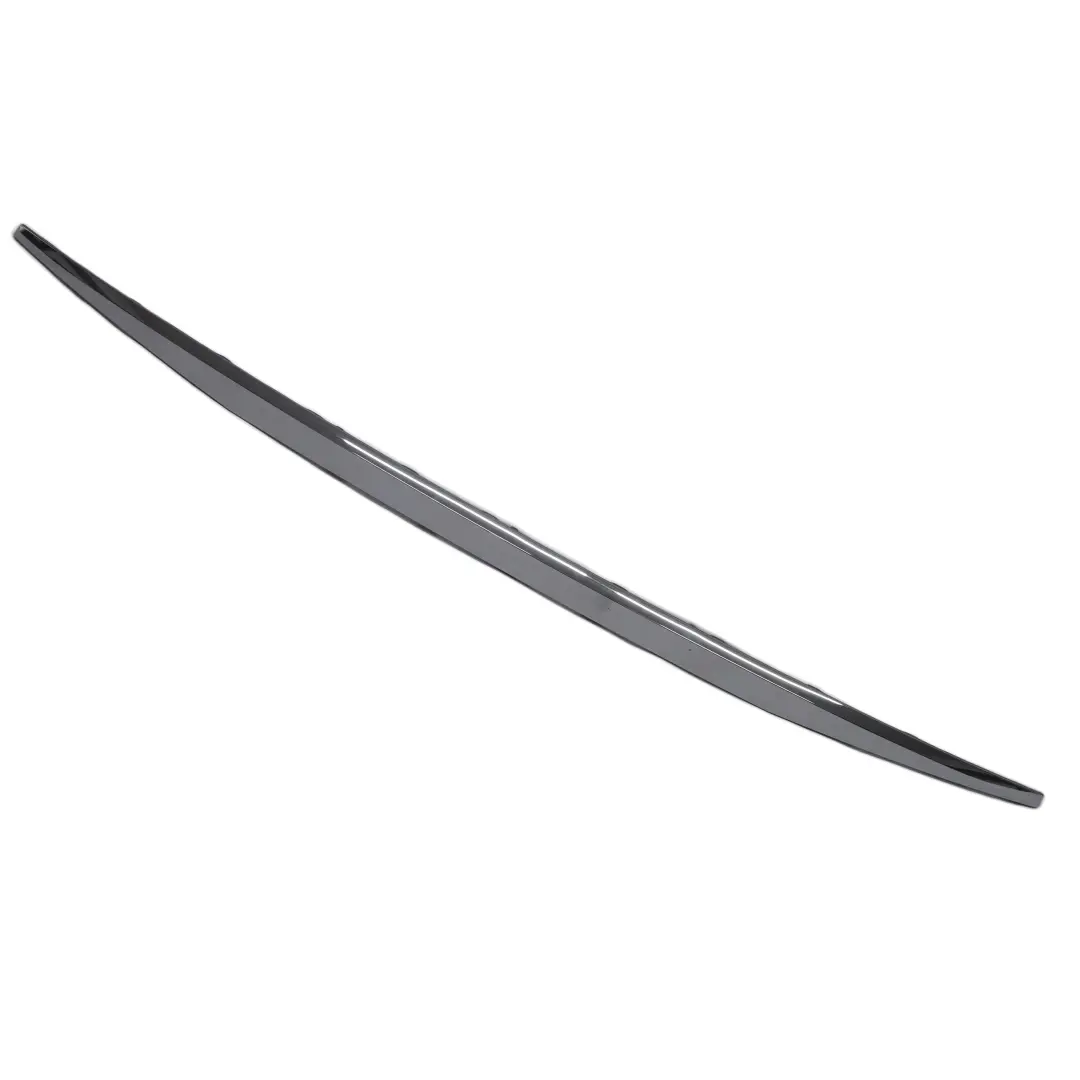 Embellecedor Tapa Maletero Portón Trasero Cromado para BMW F07 GT con número de pieza 7211167 BMW F07 GT Embellecedor Tapa Maletero Portón Trasero Cromado - SKU 7211167-1 - Número de pieza 7211167