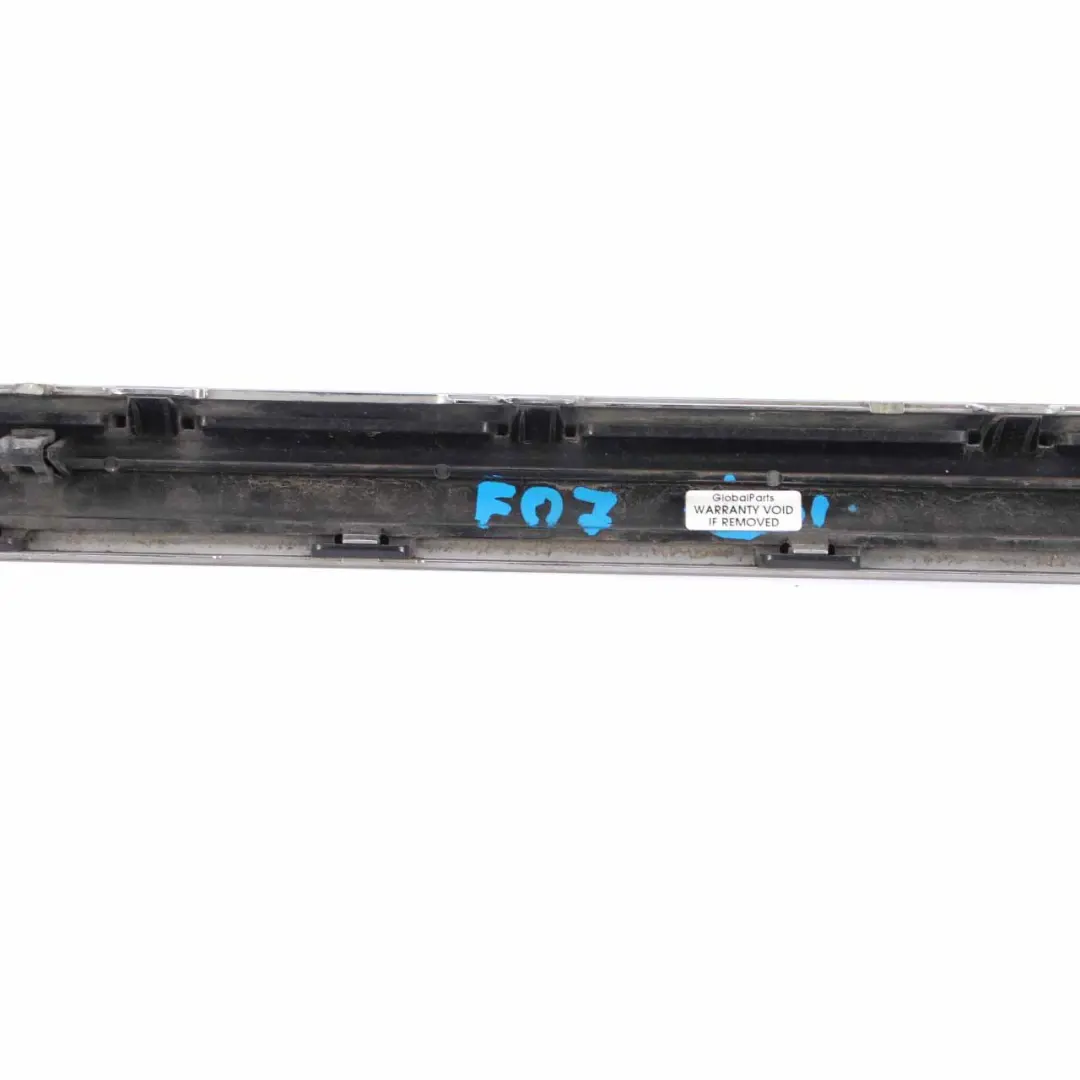 Embellecedor Tapa Maletero Portón Trasero Cromado para BMW F07 GT con número de pieza 7211167 BMW F07 GT Embellecedor Tapa Maletero Portón Trasero Cromado - SKU 7211167-1 - Número de pieza 7211167