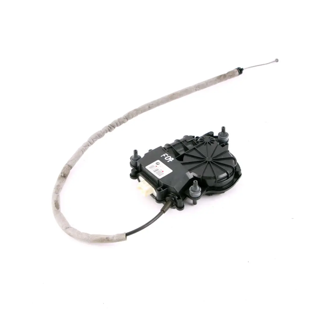 Trunk Lid Tailgate Servo Lock Drive Motor Unit Rear Top to BMW F07 GT with Part number 7211168 BMW F07 GT Trunk Lid Tailgate Servo Lock Drive Motor Unit Rear Top - SKU 7211168 - Part number 7211168