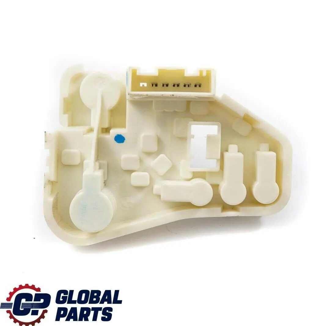 Responsables de la Lampe Feu Arriere Seitenwand Gauche pour BMW 3 E90 LCI à propos du numéro de pièce 7211213 BMW 3 E90 LCI Responsables de la Lampe Feu Arriere Seitenwand Gauche - SKU 7211213 - Numéro de pièce 7211213