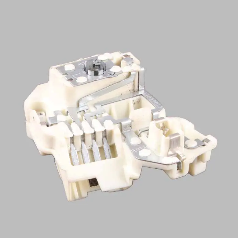 BMW E91 LCI Portalámparas Tapa Maletero Trasero Izquierdo Lámpara - SKU 7211215 - Número de pieza 7211215