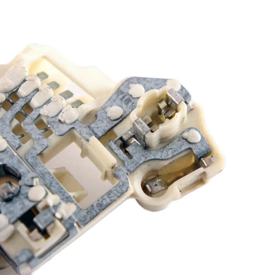 BMW E91 LCI Bulb Holder Socket Rear In Trunk Lid Light Right - SKU 7211216 - Part number 7211216