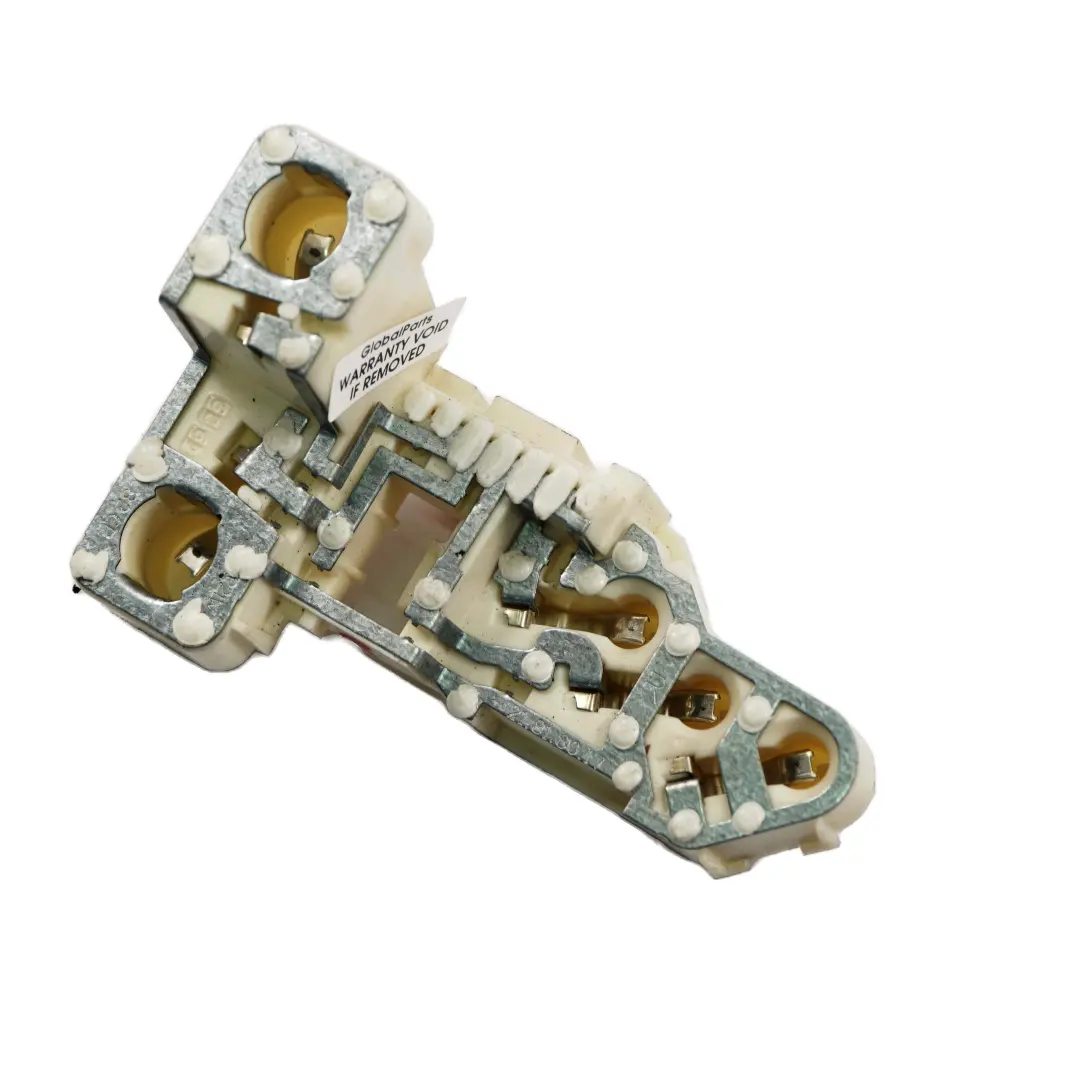 Portalamparas Trasero Panel Lateral Luz Derecha para BMW E91 LCI con número de pieza 7211218 BMW E91 LCI Portalamparas Trasero Panel Lateral Luz Derecha - SKU 7211218 - Número de pieza 7211218