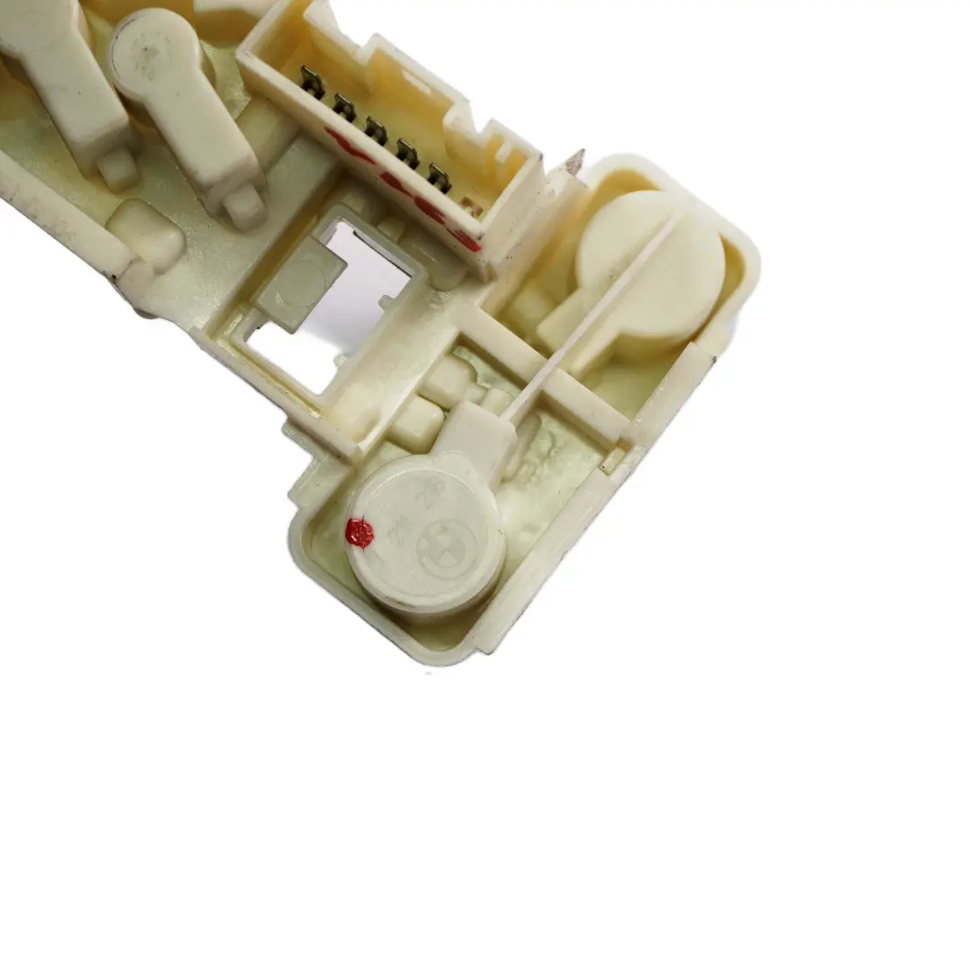 Bulb Socket Rear Bulb Holder Light Side Panel Right O/S BMW 3 Series E91 LCI - SKU 7211218 - Part number 7211218
