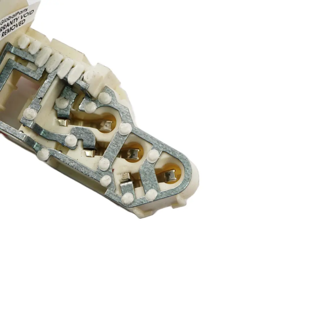 BMW E91 LCI Portalamparas Trasero Panel Lateral Luz Derecha - SKU 7211218 - Número de pieza 7211218