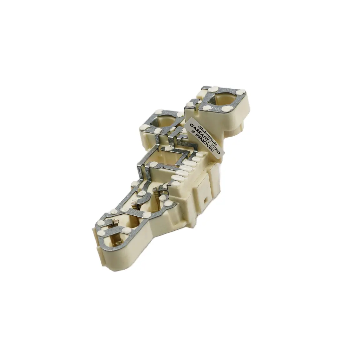 Bulb Socket Rear Bulb Holder Light Side Panel Right O/S to BMW 3 Series E91 LCI with Part number 7211218 BMW 3 Series E91 LCI Bulb Socket Rear Bulb Holder Light Side Panel Right O/S - SKU 7211218 - Part number 7211218