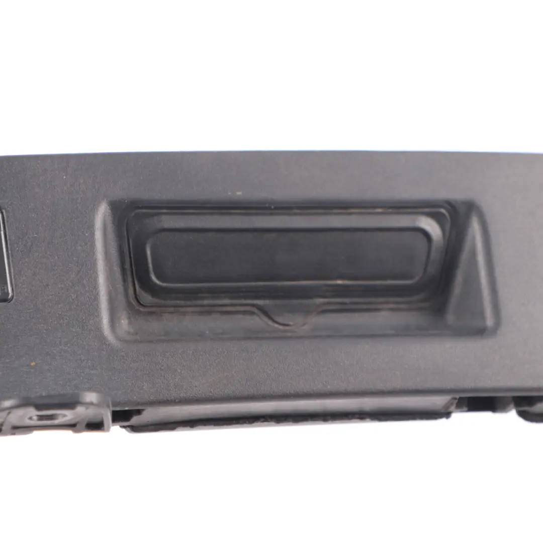 Trunk Tailgate Grip Handle License Number Plate Light to BMW F07 GT Rear with Part number 7211220 BMW F07 GT Rear Trunk Tailgate Grip Handle License Number Plate Light - SKU 7211220 - Part number 7211220