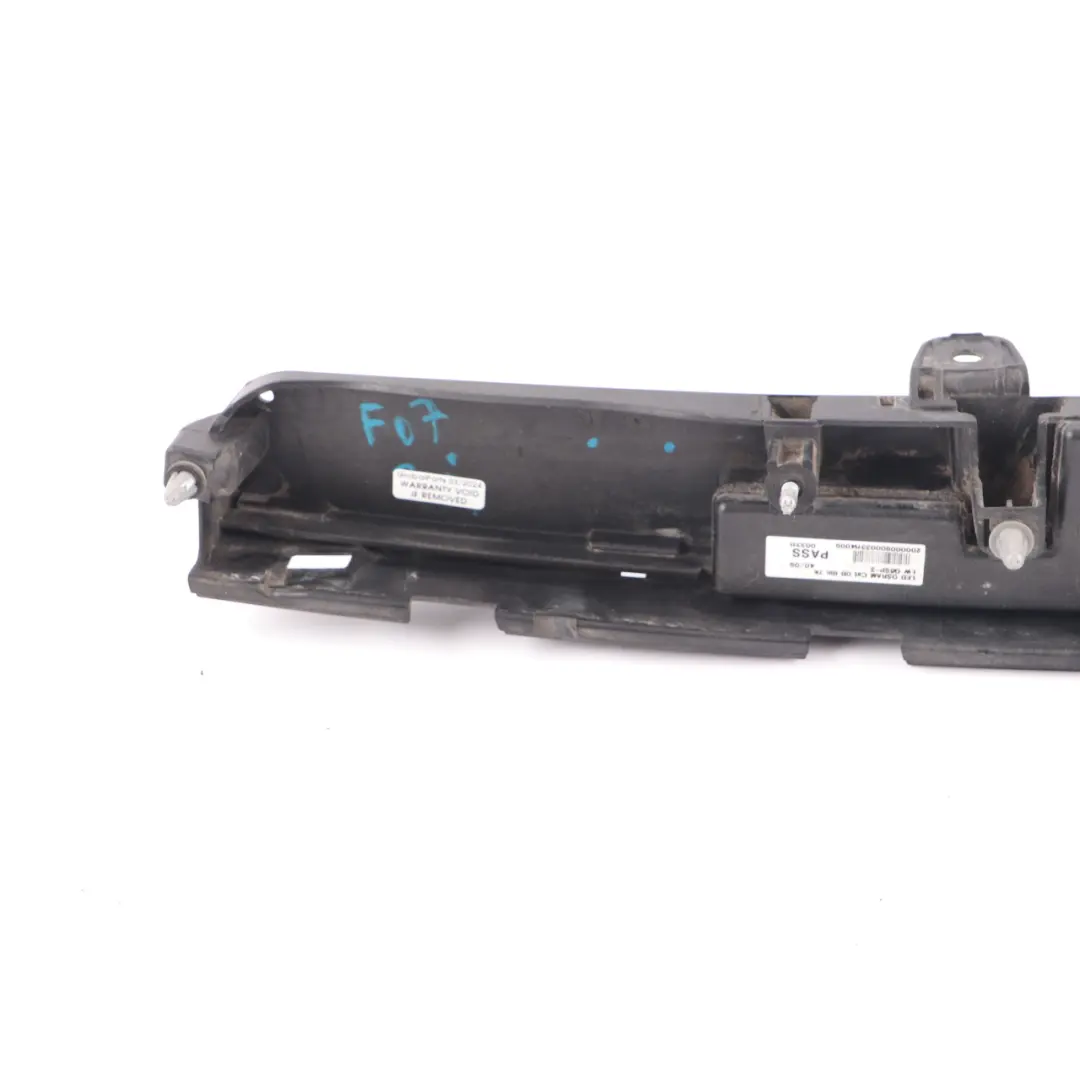 Trunk Tailgate Grip Handle License Number Plate Light to BMW F07 GT Rear with Part number 7211220 BMW F07 GT Rear Trunk Tailgate Grip Handle License Number Plate Light - SKU 7211220 - Part number 7211220