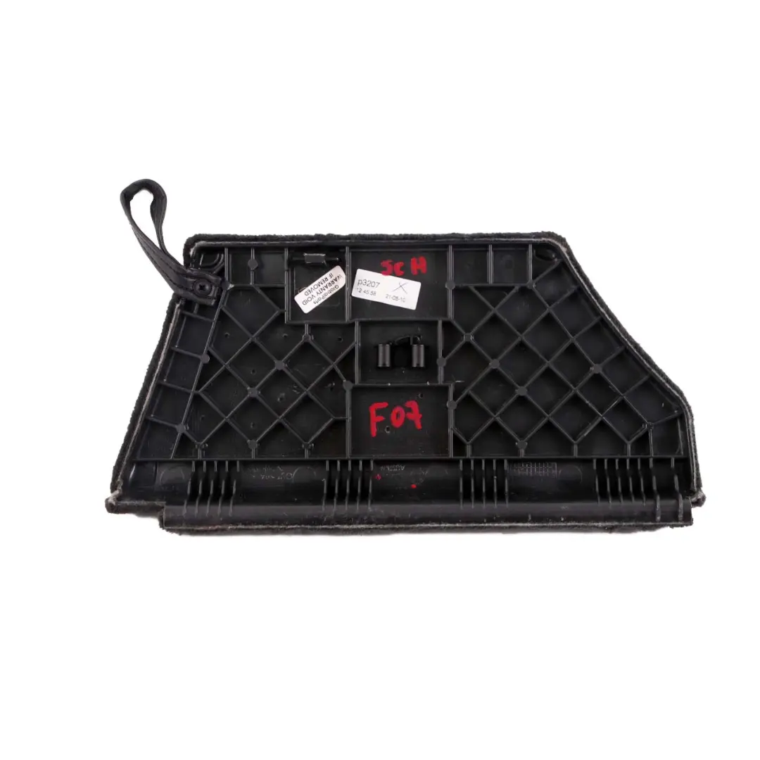 Panneau Cache Coffre BMW F07 GT Droite Garniture de paroi latérale Luggage Noir pour à propos du numéro de pièce 7211416 Panneau Cache Coffre BMW F07 GT Droite Garniture de paroi latérale Luggage Noir - SKU 7211416 - Numéro de pièce 7211416