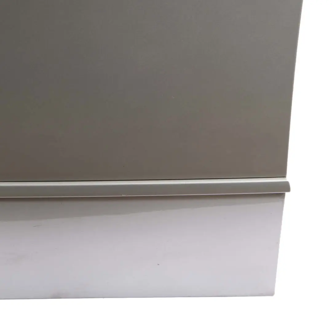 Door Front Left N/S Titansilber Titan Silver Metallic - 354 to BMW X5 Series E70 with Part number 7211423 BMW X5 Series E70 Door Front Left N/S Titansilber Titan Silver Metallic - 354 - SKU 7211423-TS - Part number 7211423