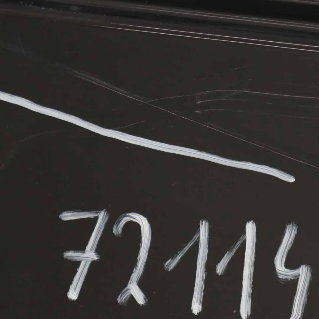 Drzwi Prawe Przednie Rubinschwarz - S23 do BMW X5 E70 o numerze 7211424 BMW X5 E70 Drzwi Prawe Przednie Rubinschwarz - S23 - SKU 7211424-RUB - Numer Części 7211424