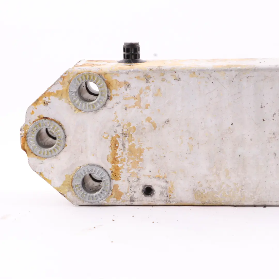 Soporte parachoques delantero derecho Adaptador montaje para BMW F12 F13 con número de pieza 7211486 BMW F12 F13 Soporte parachoques delantero derecho Adaptador montaje - SKU 7211486-1 - Número de pieza 7211486