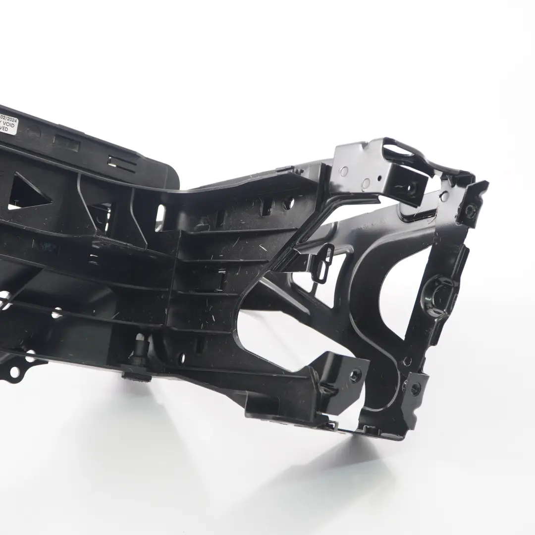 Soporte Faro BMW F06 F12 F13 Soporte Portador Delantero Derecho para con número de pieza 7211520 Soporte Faro BMW F06 F12 F13 Soporte Portador Delantero Derecho - SKU 7211520 - Número de pieza 7211520