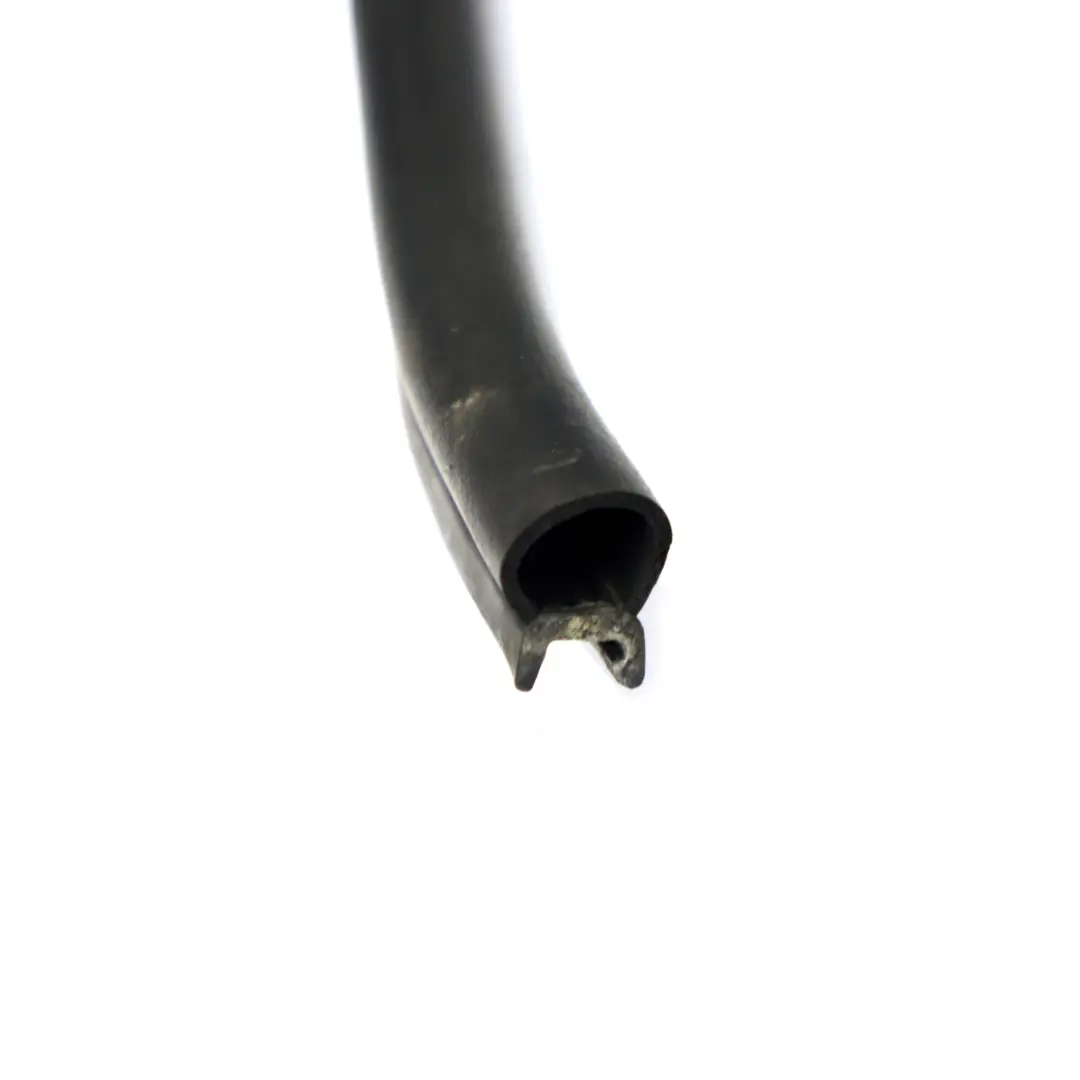  Guarnizione cofano motore BMW F06 F12 F13 tenuta anteriore in gomma - SKU 7211926 - Numero di parte 7211926