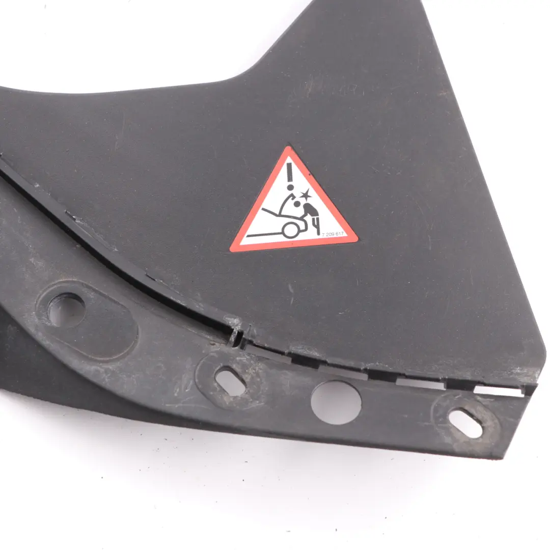 Panel Uszczelniający Maski Pokrywy Silnika Prawy do BMW F12 o numerze 7211930 BMW F12 Panel Uszczelniający Maski Pokrywy Silnika Prawy - SKU 7211930 - Numer Części 7211930