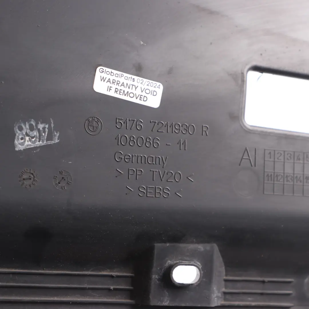 Localizador De Sellos De La Tapa Del Motor Panel Lateral Derecho para BMW F12 con número de pieza 7211930 BMW F12 Localizador De Sellos De La Tapa Del Motor Panel Lateral Derecho - SKU 7211930 - Número de pieza 7211930