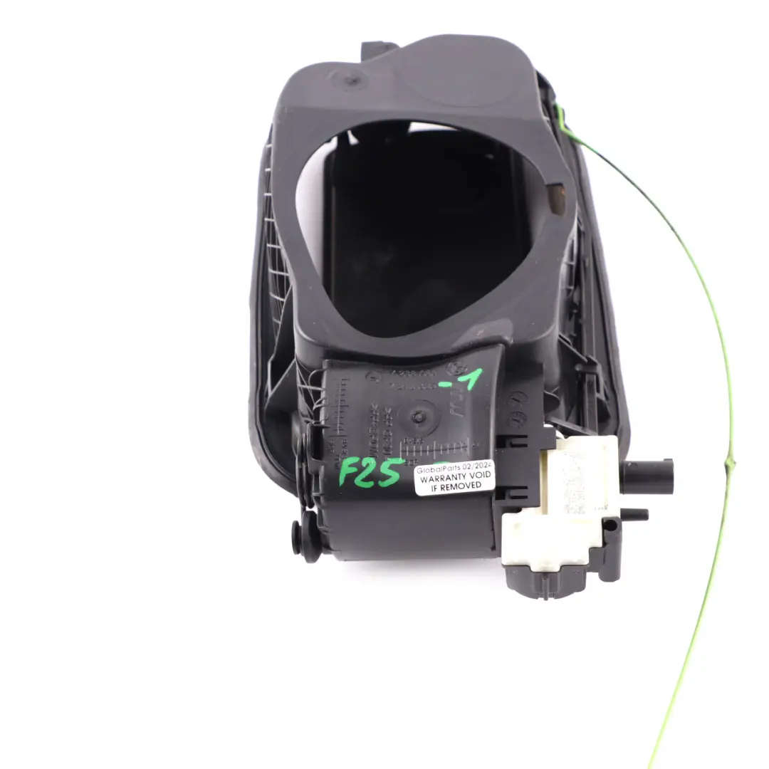 BMW X3 F25 Osłona Klapka Wlewu Paliwa - SKU 7213035-1 - Numer Części 7213035