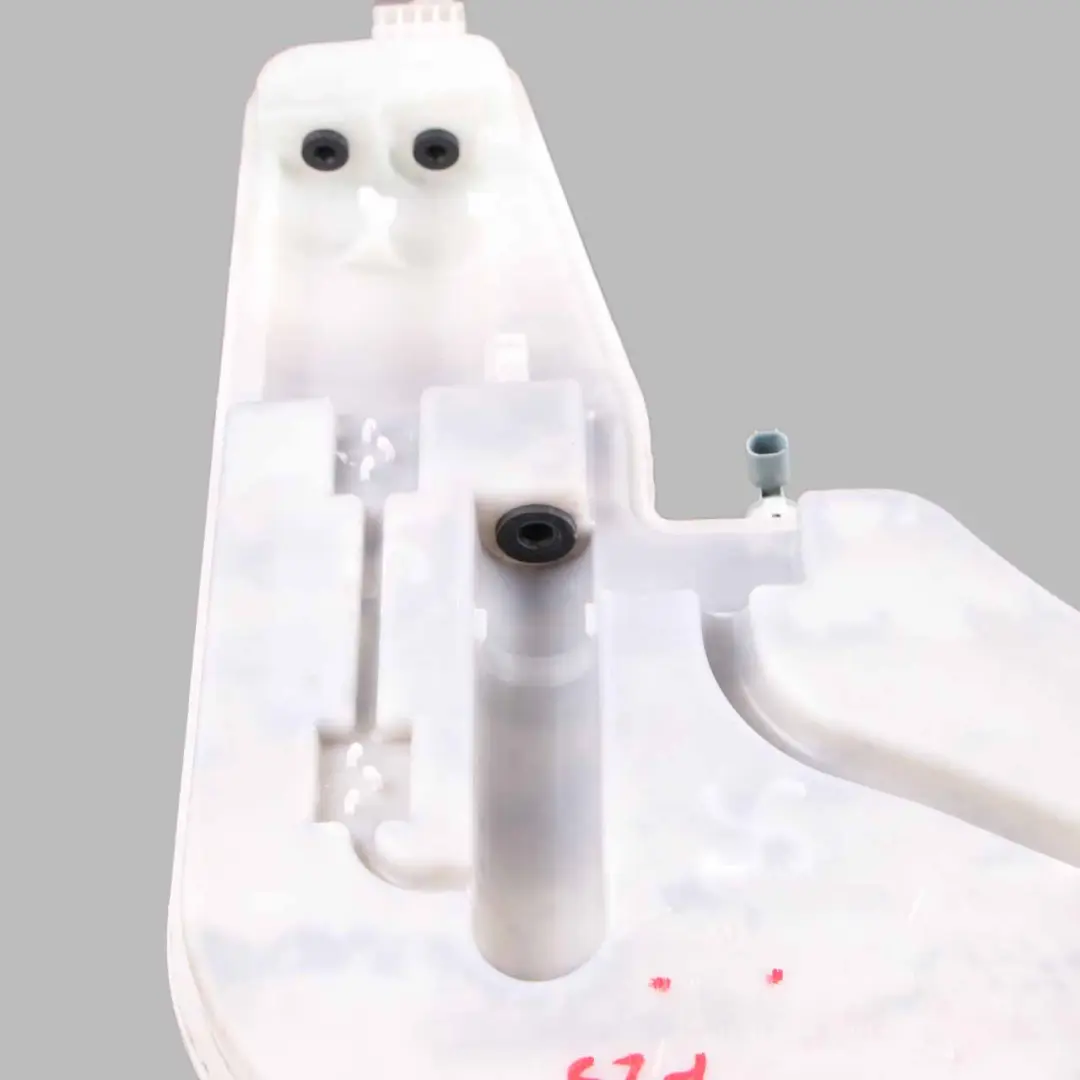 Nettoyeur de pare-brise Réservoir Bouteille Réservoir pour BMW X3 F25 à propos du numéro de pièce 7213261 BMW X3 F25 Nettoyeur de pare-brise Réservoir Bouteille Réservoir - SKU 7213261 - Numéro de pièce 7213261