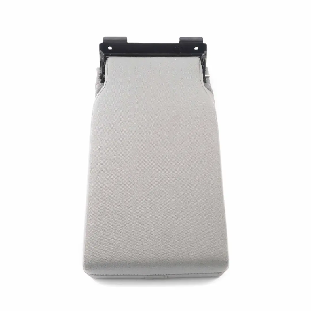 Accoudoir arrière BMW E90 E91 LCI Accoudoir central Tissu Gris pour à propos du numéro de pièce 7213552 Accoudoir arrière BMW E90 E91 LCI Accoudoir central Tissu Gris - SKU 7213552 - Numéro de pièce 7213552