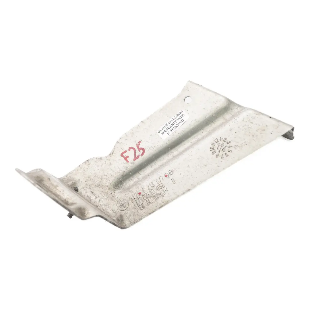 Staffa Sottoscocca pannellatura esterna anteriore sinistra per BMW X3 F25 con numero di parte 7213677 BMW X3 F25 Staffa Sottoscocca pannellatura esterna anteriore sinistra - SKU 7213677 - Numero di parte 7213677