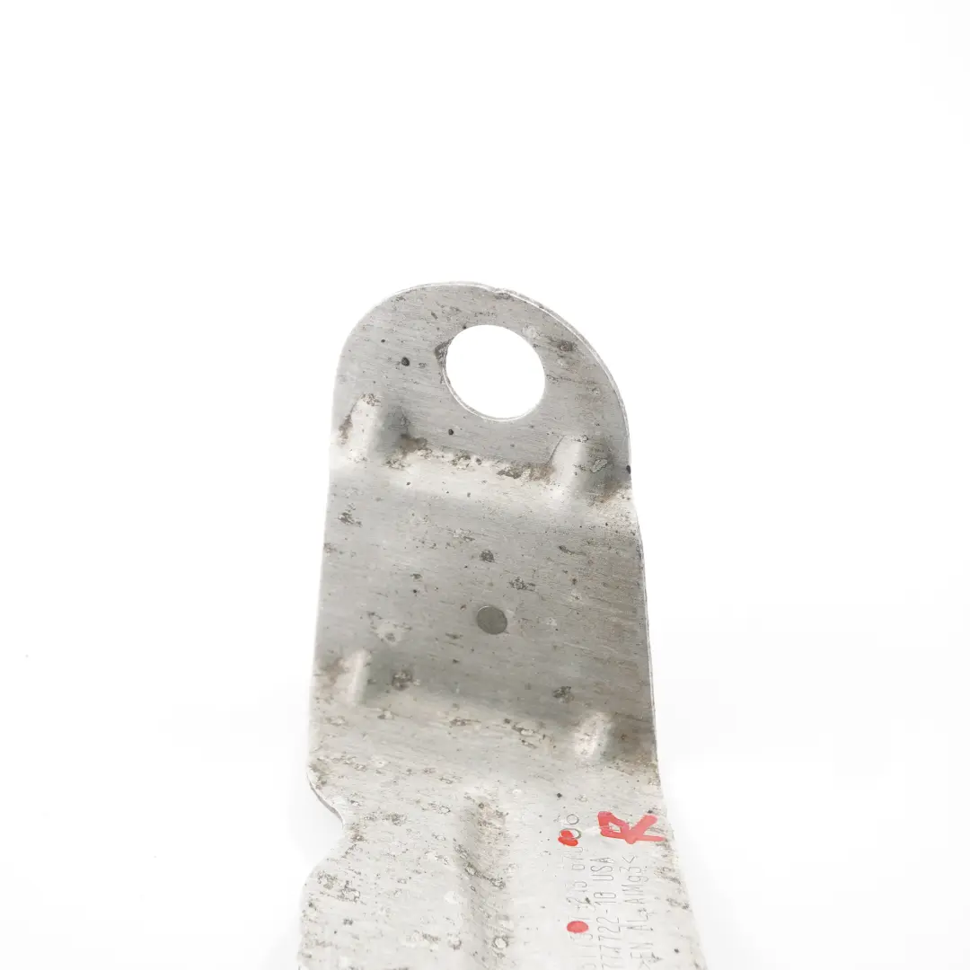 Staffa Sottoscocca pannellatura esterna anteriore destra per BMW X3 F25 con numero di parte 7213678 BMW X3 F25 Staffa Sottoscocca pannellatura esterna anteriore destra - SKU 7213678 - Numero di parte 7213678