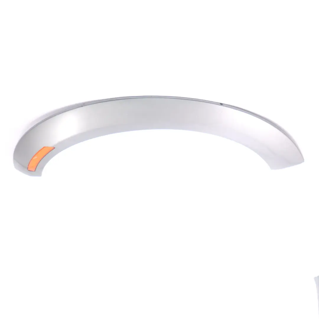 Cubre Paso Rueda Aerokit Trasero Derecho Plata Oscuro 871 7208422 para Mini R56 con número de pieza 7216070 Mini R56 Cubre Paso Rueda Aerokit Trasero Derecho Plata Oscuro 871 7208422 - SKU 7216070-DS - Número de pieza 7216070